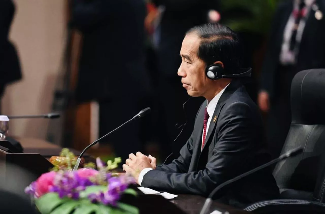 Buka KTT ASEAN, Jokowi Minta Jepang Dukung Konektivitas dan Infrastruktur Hijau