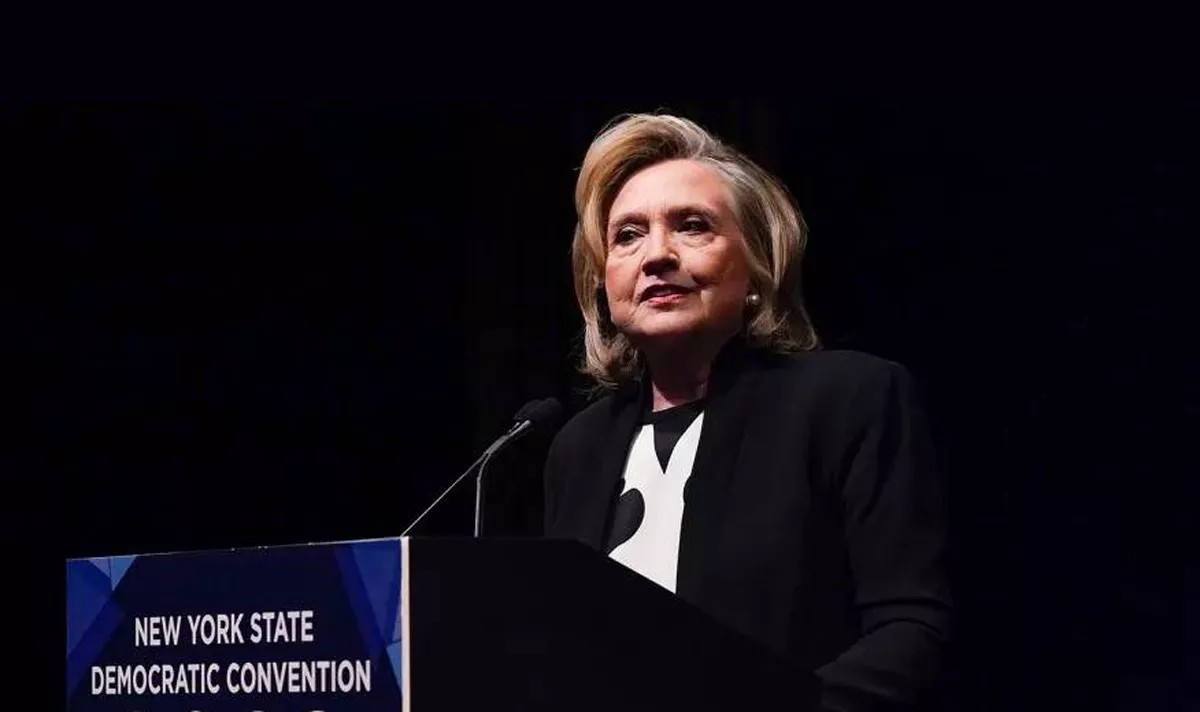 Mantan Menlu AS Hillary Clinton Memuji Keberhasilan Putin