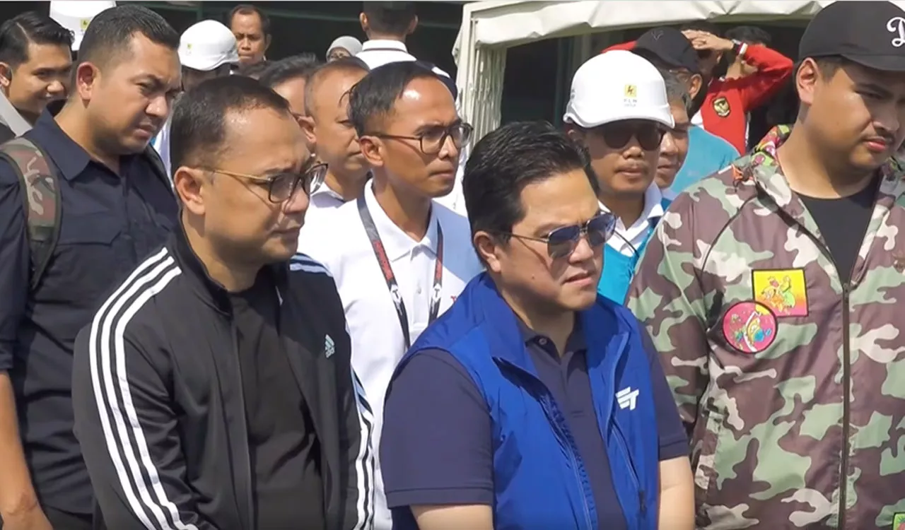 Eri Cahyadi Dampingi Erick Thohir Tinjau Stadion Gelora Bung Tomo
