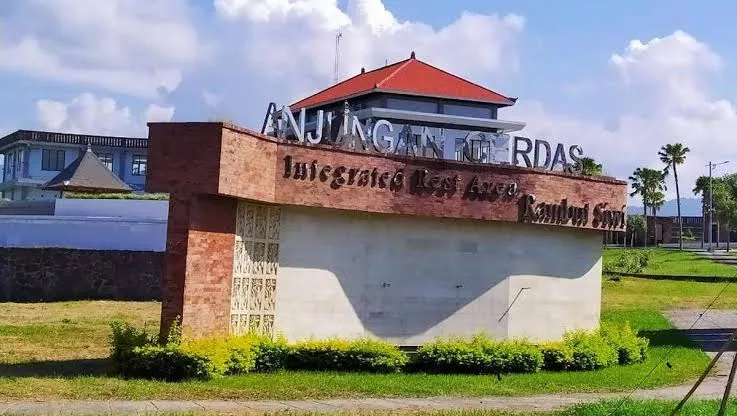 Pemkab Jembrana Serah Terima Hibah Anjungan Cerdas Rambut Siwi dari Kementrian PUPR