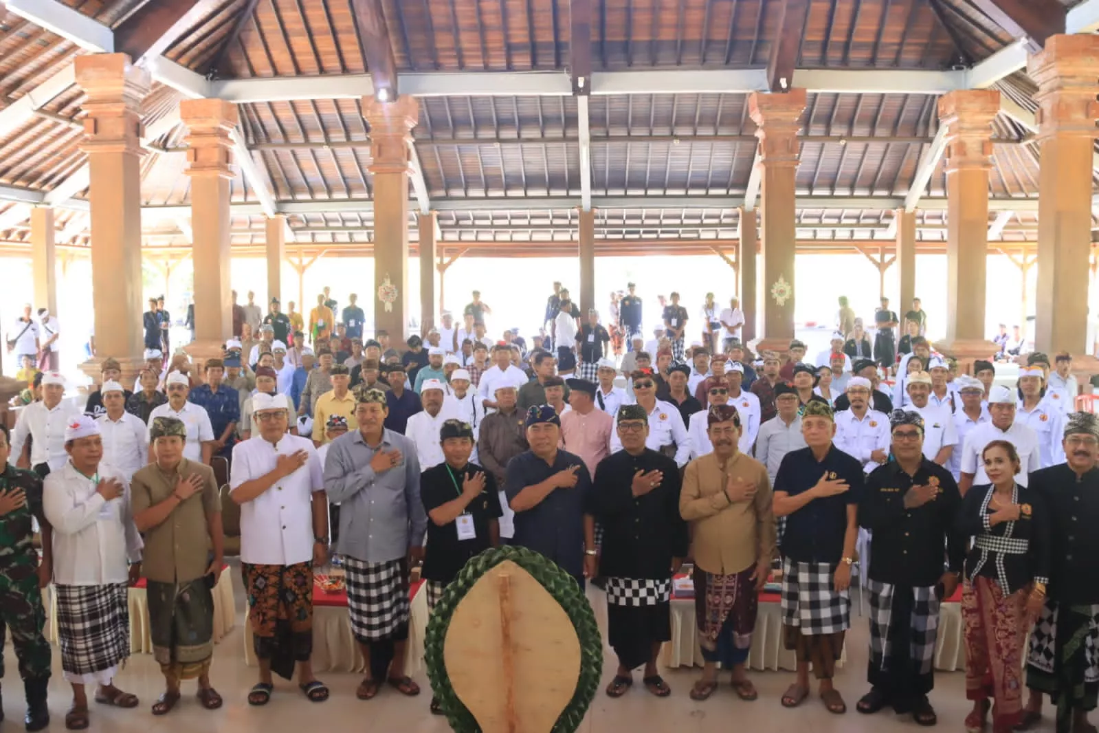 Para Gotra Sentana Dalem Tarukan Jembrana Diminta Tetap Kompak
