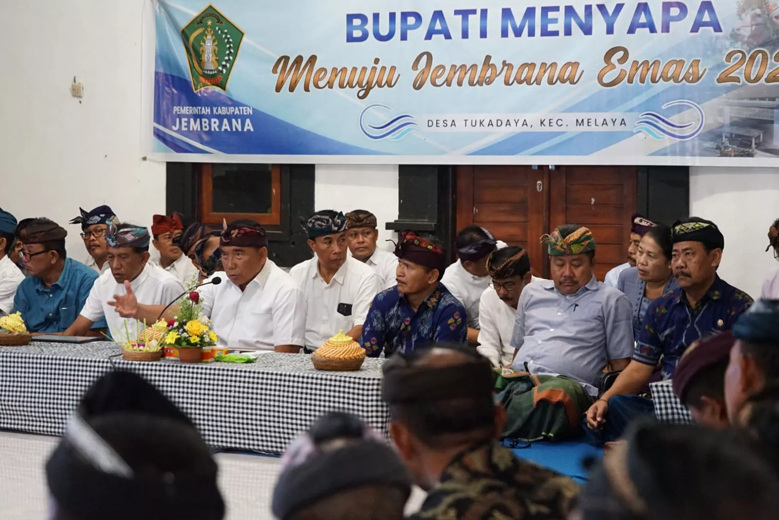 Serap Aspirasi, Ajak "Megesah" Warga Tukadaya Lewat Bupati Menyapa