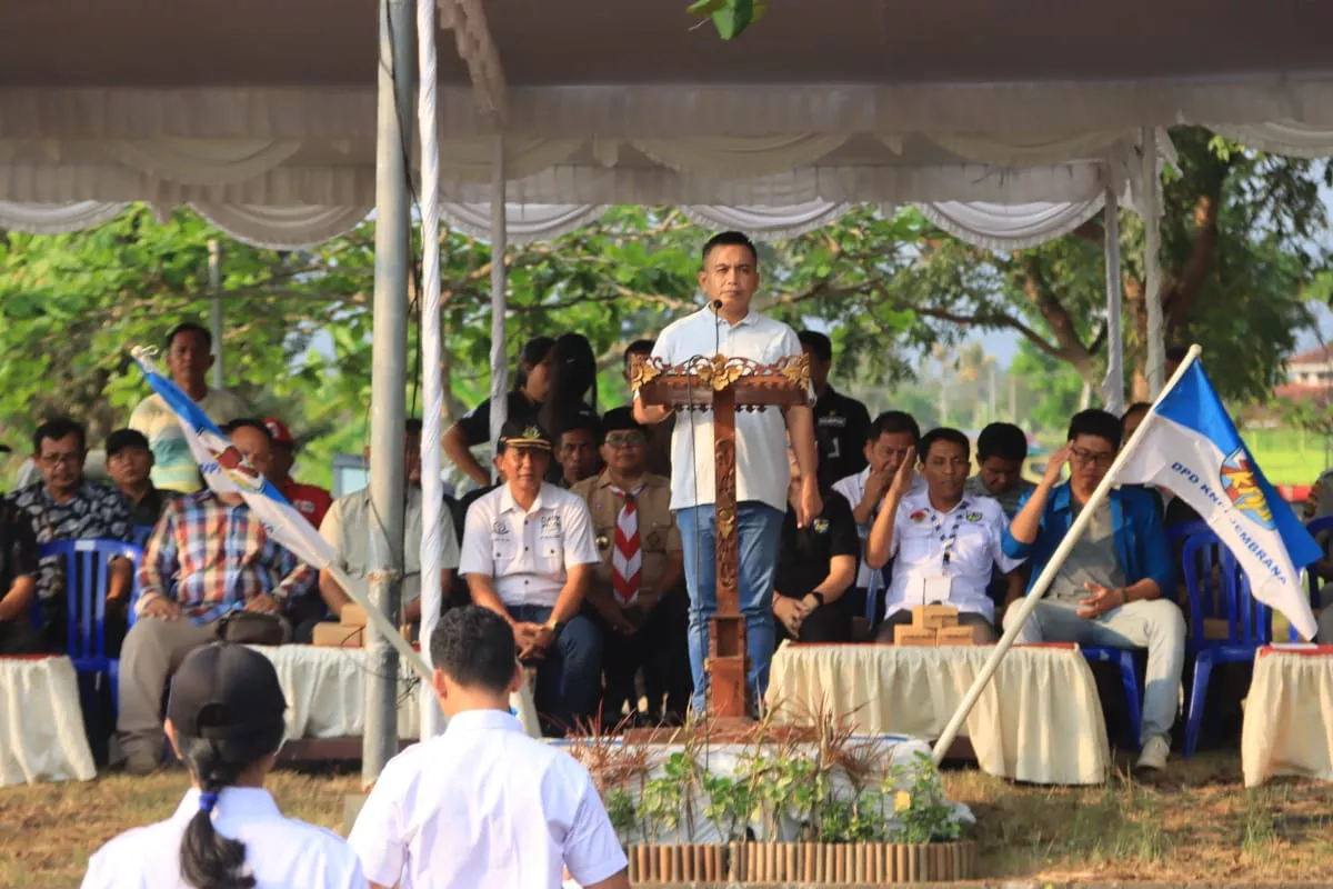 Wabup Ipat Buka Festival Pemuda di Jembrana