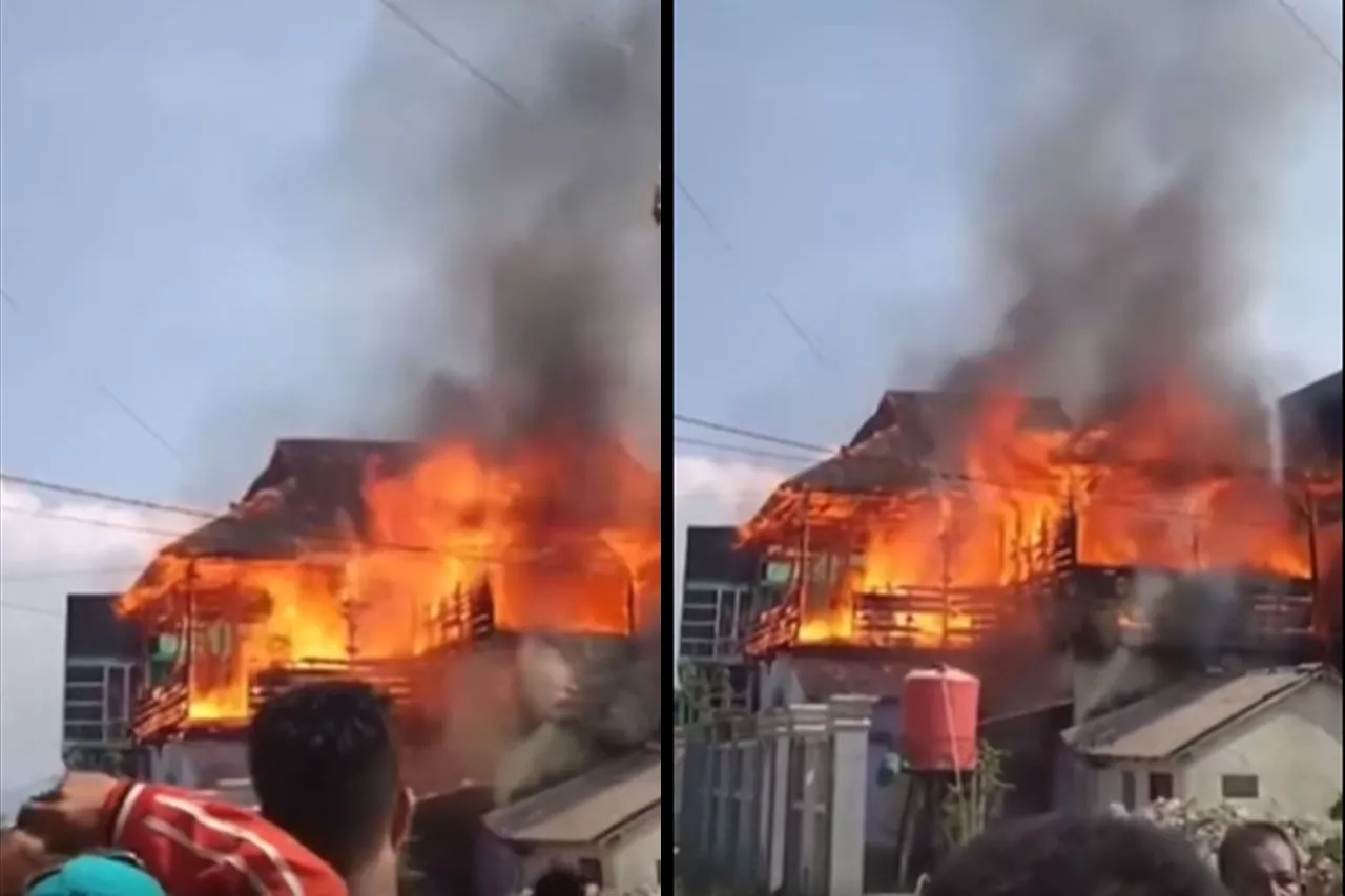 Rumah Mantan Bupati Buton Utara Terbakar, Tiga Penghuni Lompat dari Lantai Dua