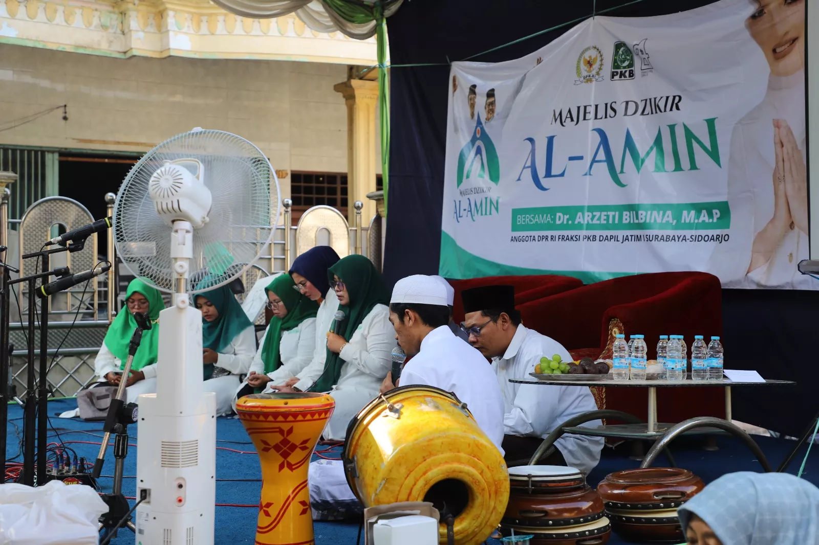 Dukung AMIN Arzeti Bilbina Membentuk Majelis Zikir Al Amin