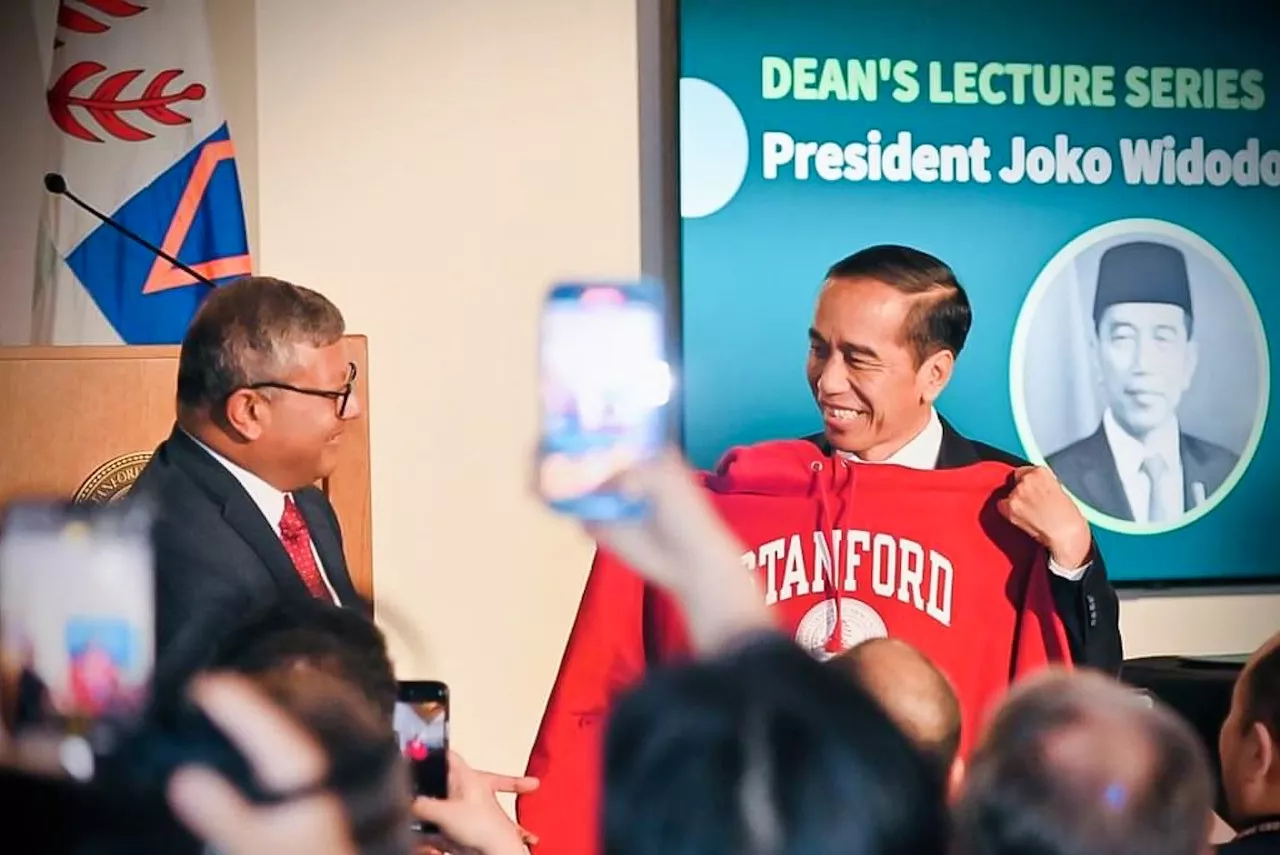 Jokowi Beri Kuliah Umum di Stanford University dengan Tema 'Dampak Perubahan Iklim'