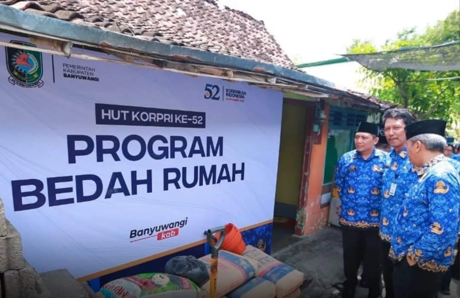 Ipuk Fiestiandani Apresiasi KORPRI Banyuwangi, Bedah 25 Rumah Warga Miskin