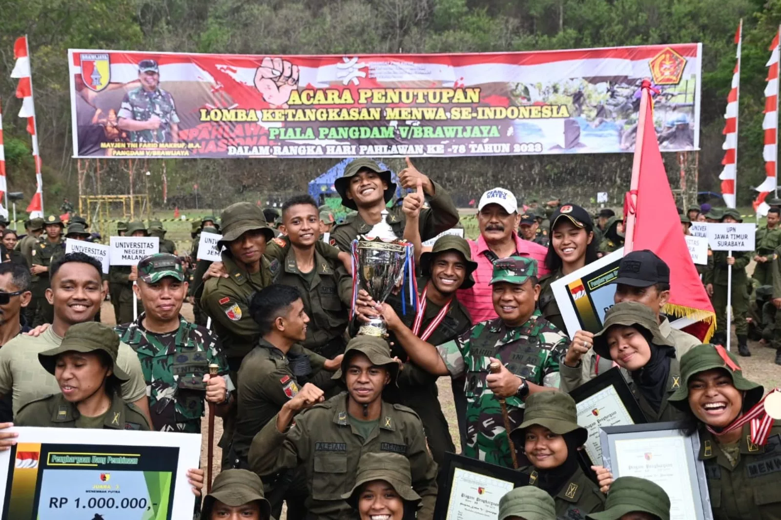 Lomba Ketangkasan Menwa 2023 Usai, Mayjen TNI Farid Makruf Beri Selamat Pemenang