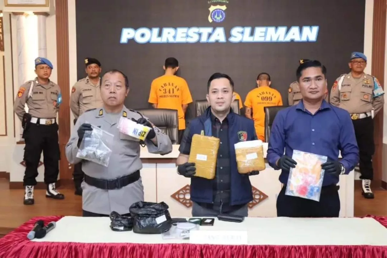 Tiga Pemakai dan Pengedar Narkotika di Sleman Diringkus Polisi