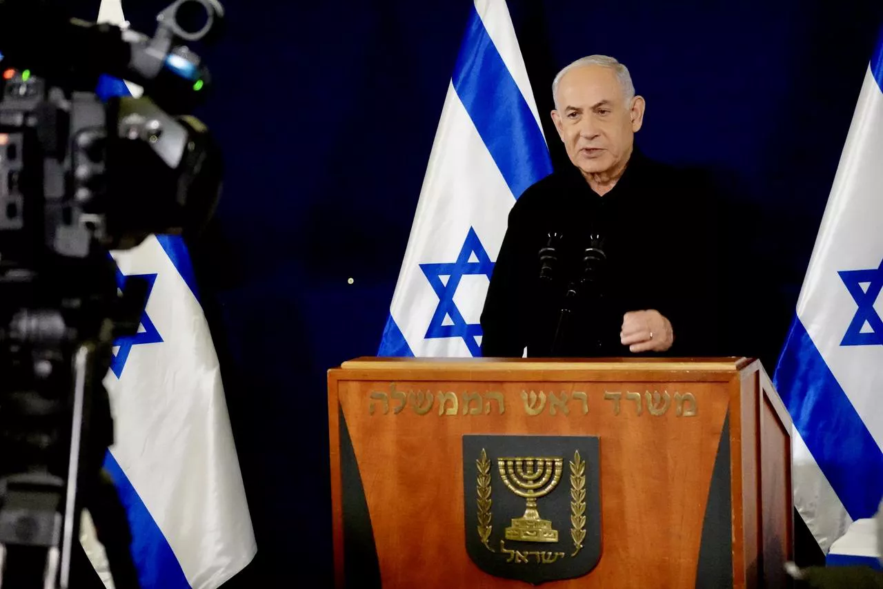 Netanyahu Memerintahkan Pengintaian dan Pembantaian Keluarga Gaza dan Hamas