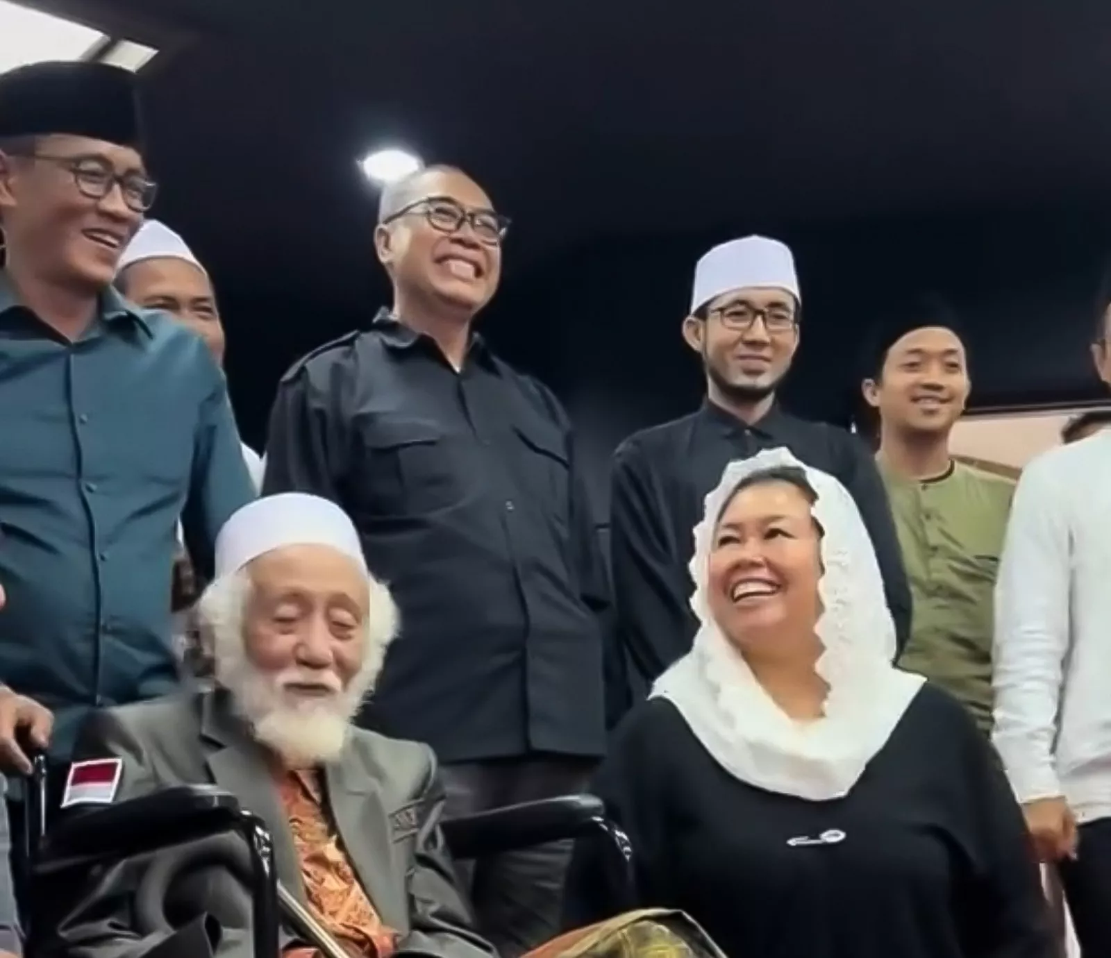 Abuya Tepis Tudingan Dukung Prabowo, Dirinya Didapuk Dewan Penasehat TPN Ganjar-Mahfud