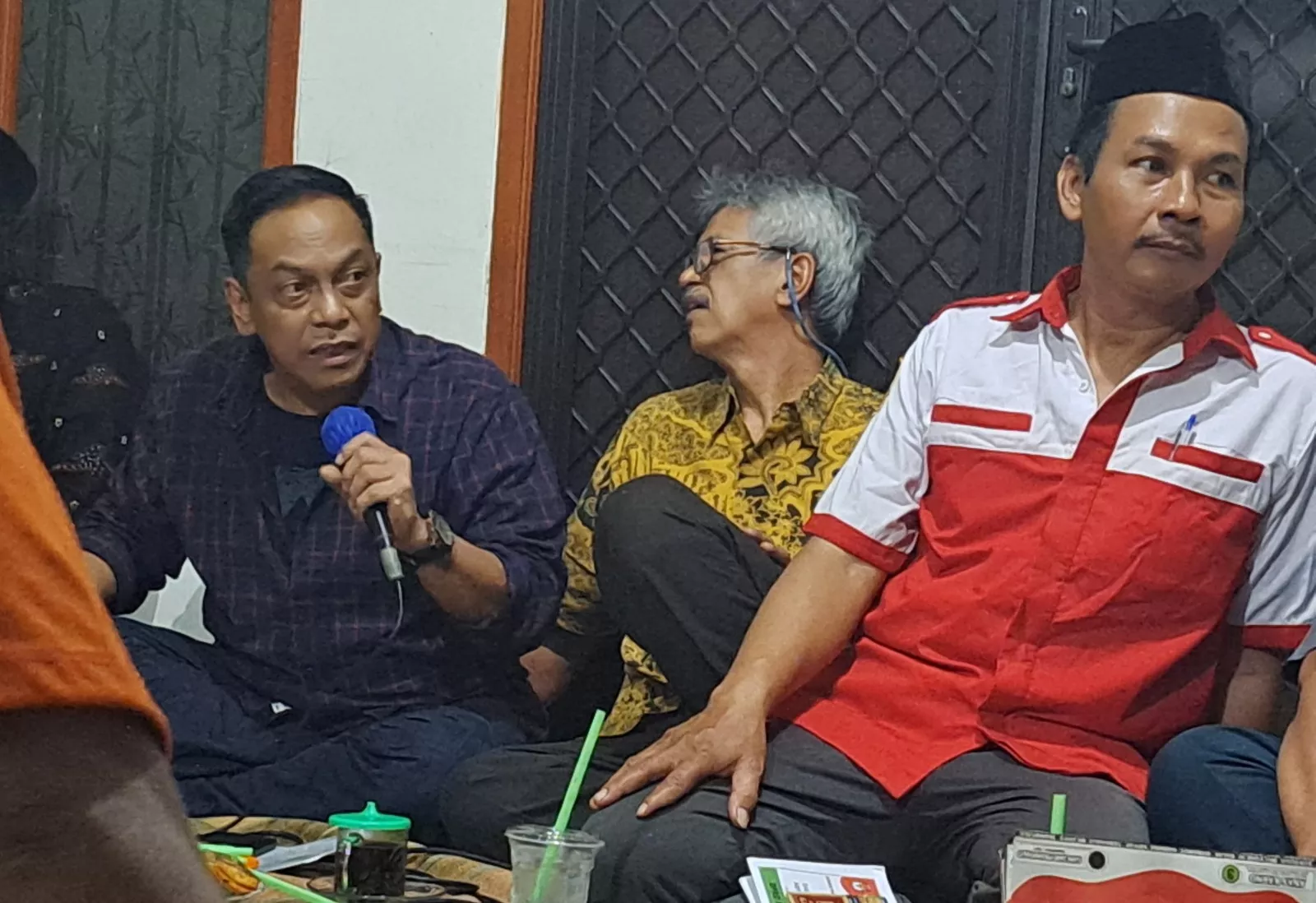 Setelah Kedung Tomas dan Semolowaru, Kini Anas Karno Cek PDAM yang Keruh di Kutisari