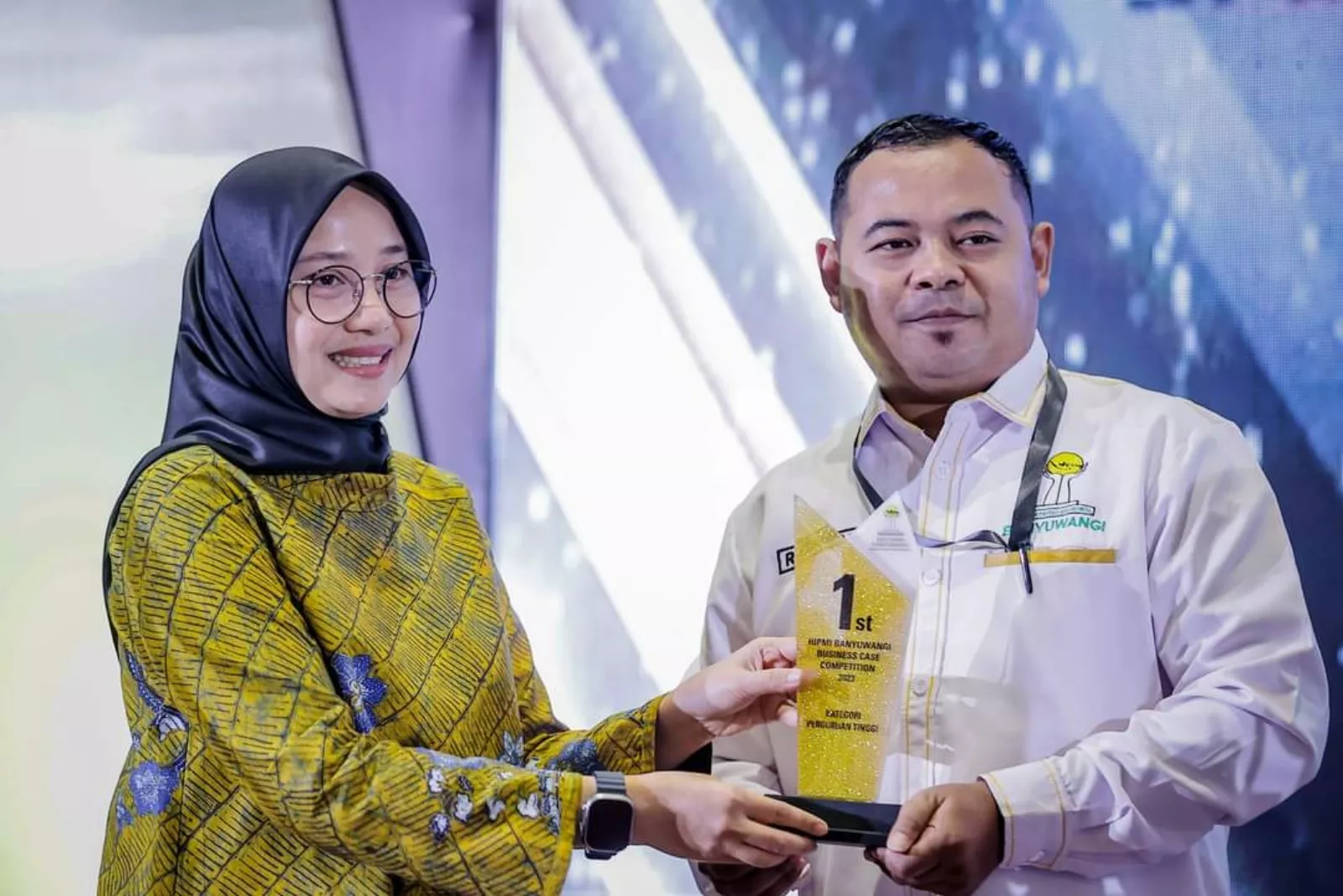 Ipuk Fiestiandani Mengajak HIPMI Banyuwangi Dukung Pemuda Berani Bangun Usaha