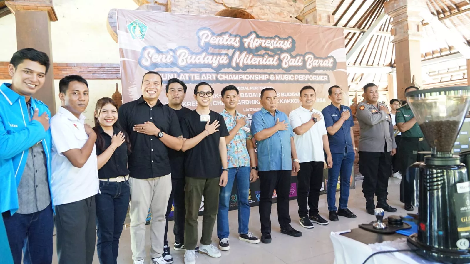 Charity Day Fun Latte Art Championship Libatkan Barista Se- Bali