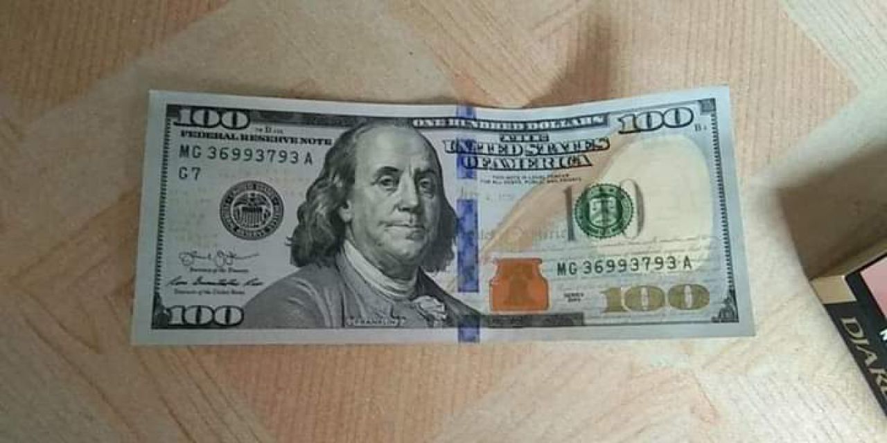 Polri Ringkus 8 Orang Pengedar Dolar AS Palsu di Bekasi dan Bandung