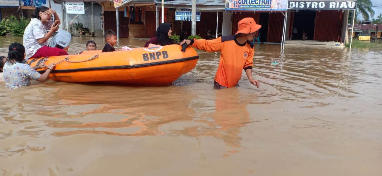 Banjir di Rokan Hulu, 999 Unit Rumah Warga Terdampak