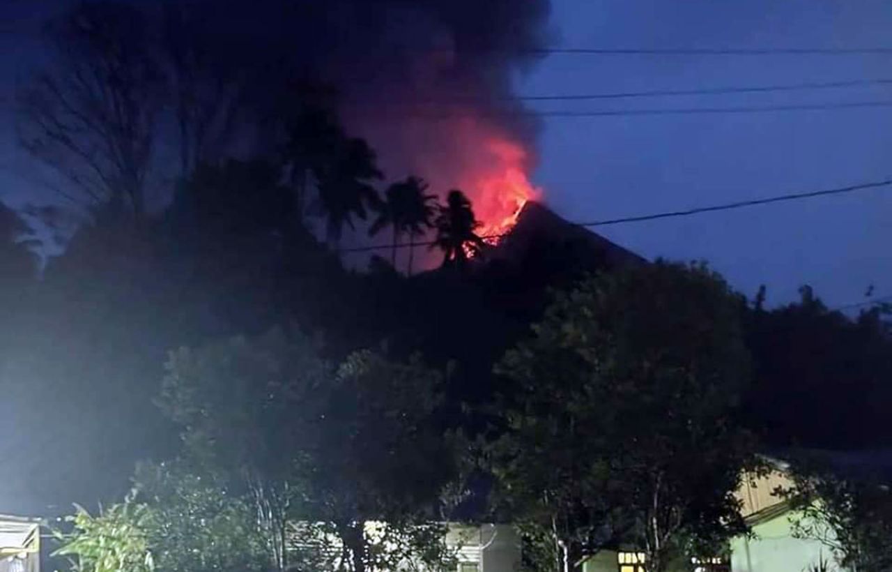 Gunung Karangetang Sulawesi Utara Masih Siaga level III, Warga Diminta Waspada