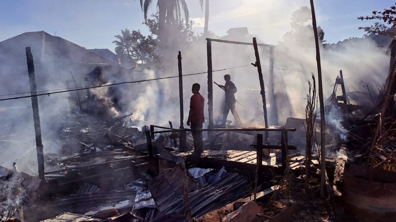 Kebakaran di Nunukan Melalap Habis Dua Rumah Dinas Koramil