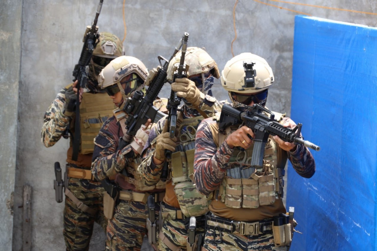 Latihan Pertempuran Jarak Dekat Prajurit Satkopaska Koarmada II Bersama NAVSOU5