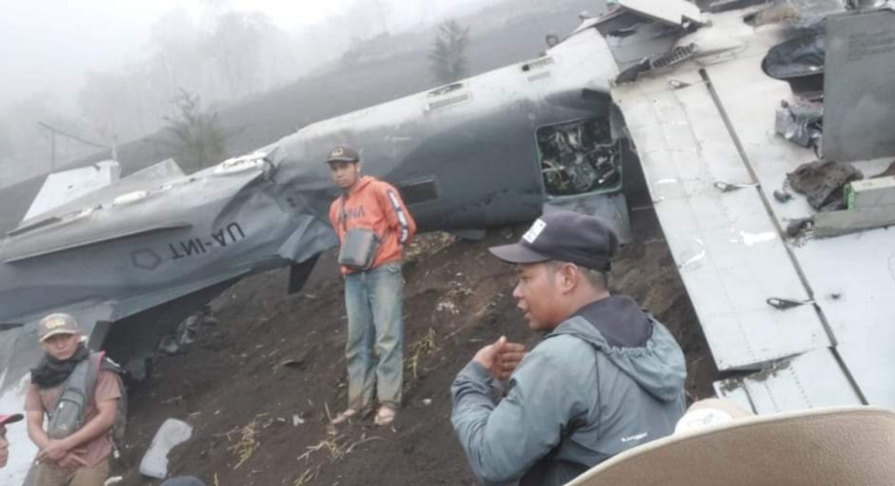 Dua Pesawat Super Tucano TNI AU Jatuh di Pasuruan, 4 Awak Dinyatakan Tewas