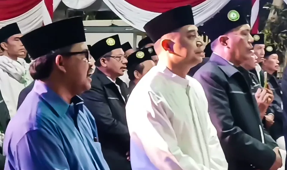 Eri Cahyadi Resmikan Kantor Forum Musyawarah Kiai Kampung Nusantara di Jimerto Surabaya