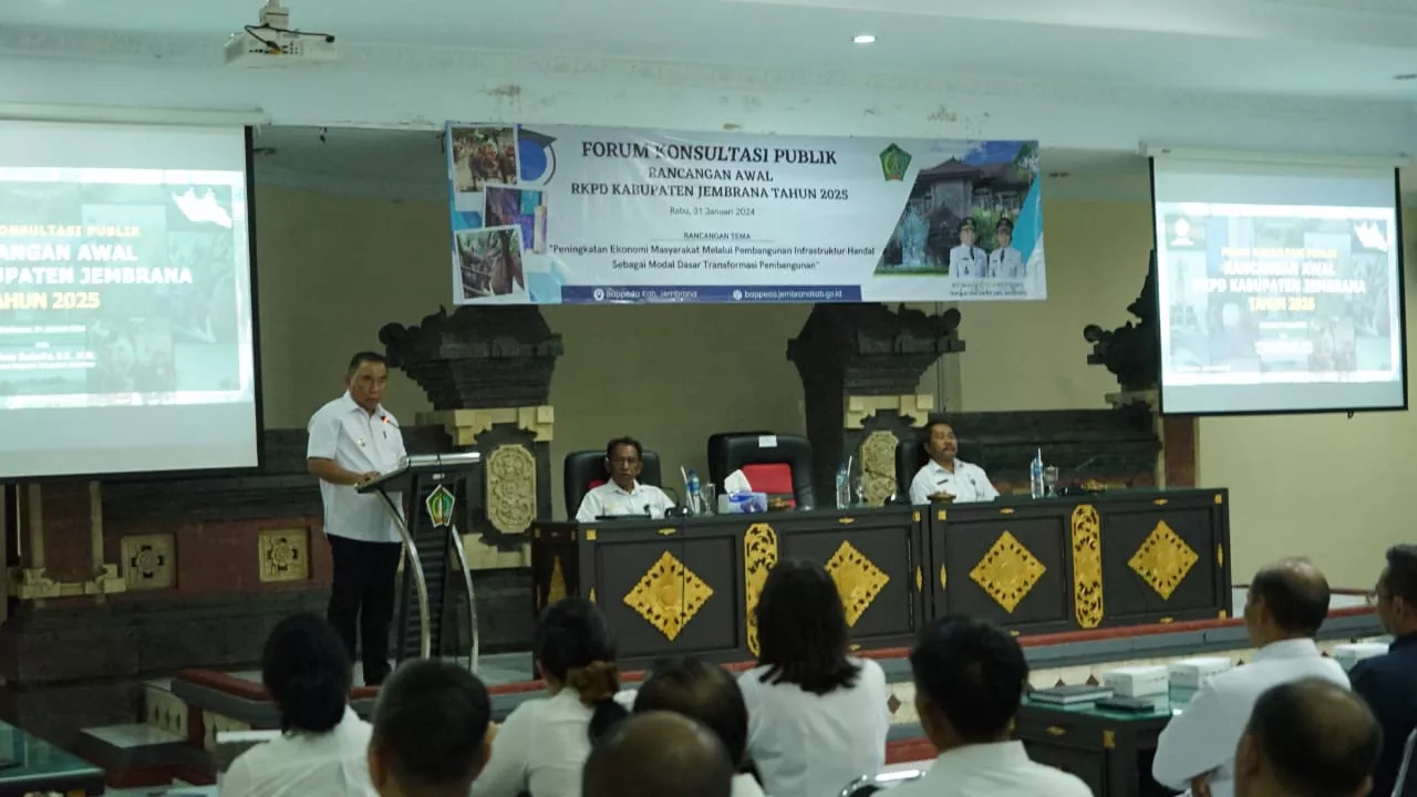 Bupati Tamba Buka Forum Konsultasi Publik Penyempurnaan Ranwal RKPD 2025