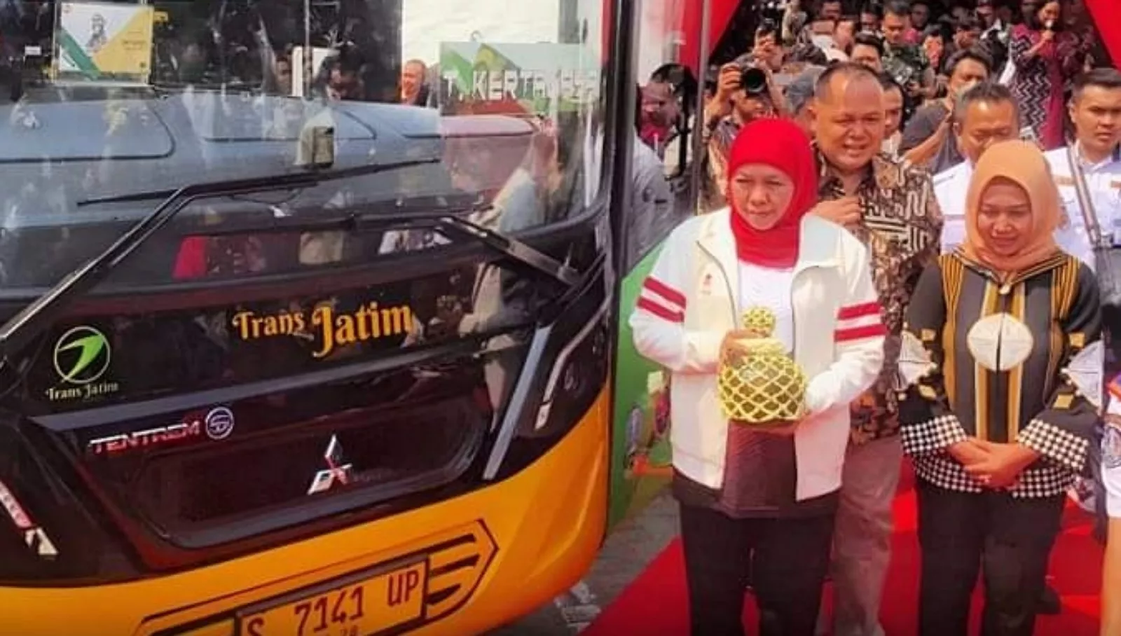 Gubernur Khofifah Indar Parawansa Perluas Bus Trans Jatim ke Lamongan dan Bangkalan