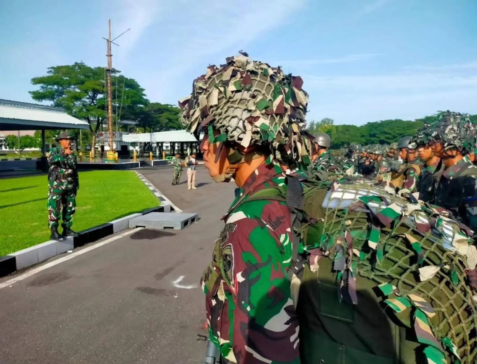 Resimen Bantuan Tempur 2 Marinir Berangkat Latihan Triwulan 1 TA 2024 di Magetan