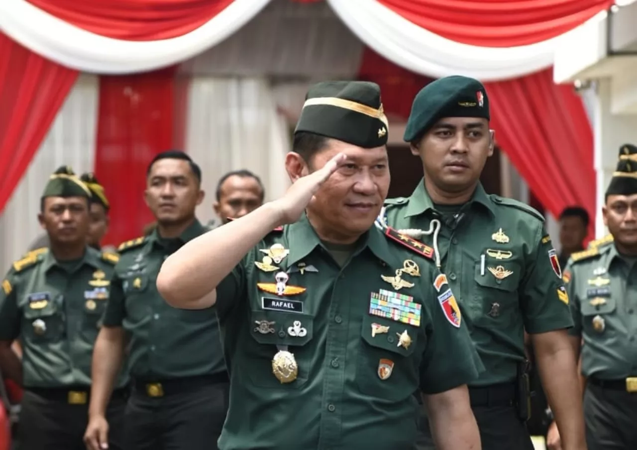 Mayjen TNI Rafael Kunjungi Makorem 083/Baladhika Jaya dan Bahas Program PRIMA