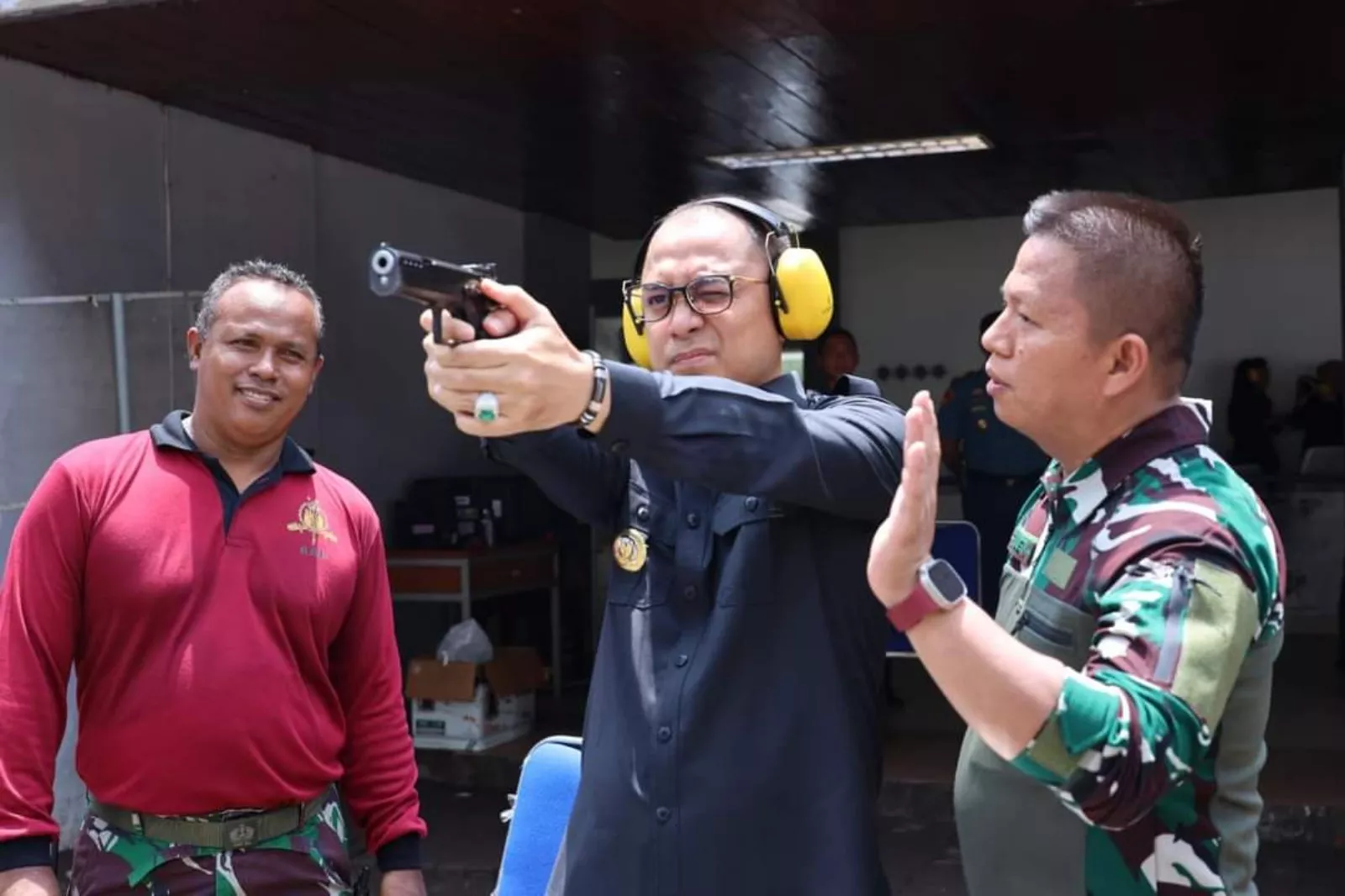 Gubernur AAL dan Walikota Surabaya Eri Cahyadi Pererat Silaturahmi dan Kerja Sama SDM