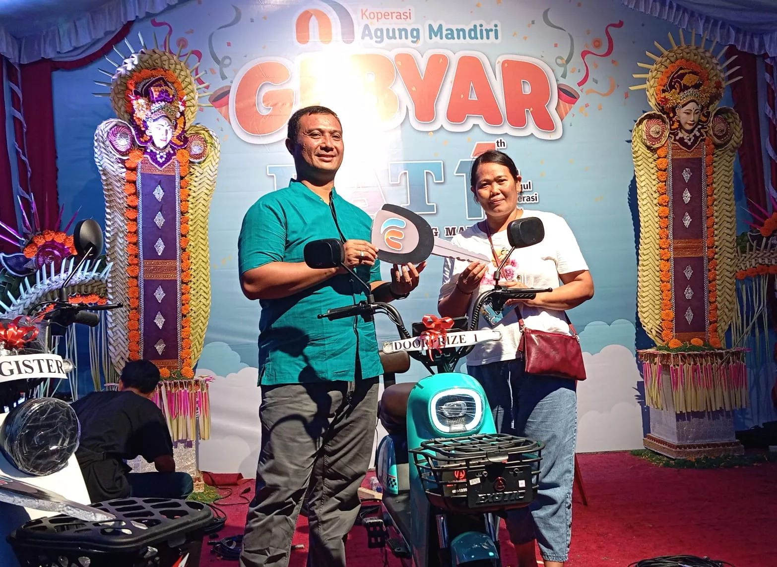 Koperasi Agung Mandiri Gelar RAT ke-11 Tahun Buku 2023, Berlimpah Emas dan Dua Unit Sepeda Listrik