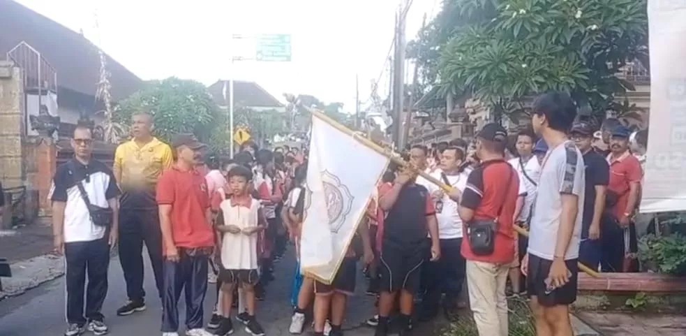 BPR Sari Jaya Sedana Menggelar Acara Inklusi Keuangan dan Pemeriksaan Kesehatan di Pakse Bali