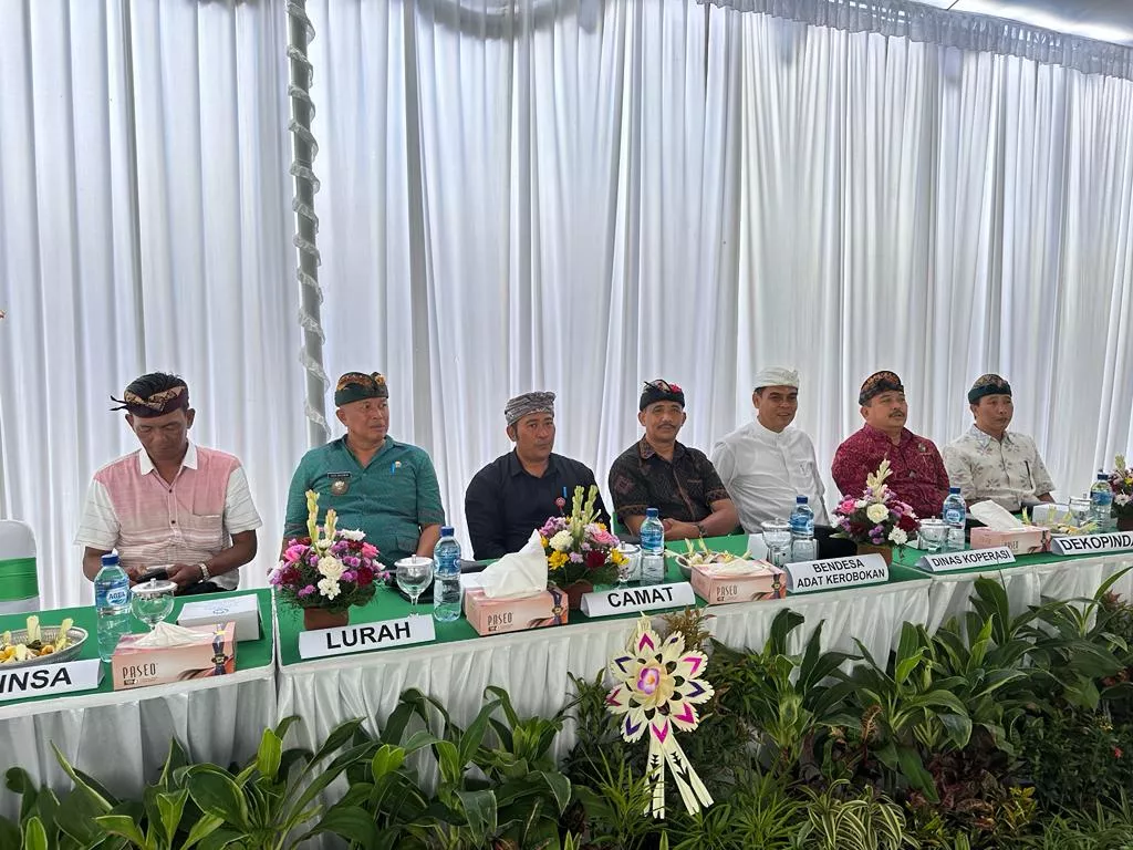 Rapat Koperasi Dalem Kahyangan Dukuh, I Gusti Agung Putu Sutarja Dorong Kesejahteraan Anggota