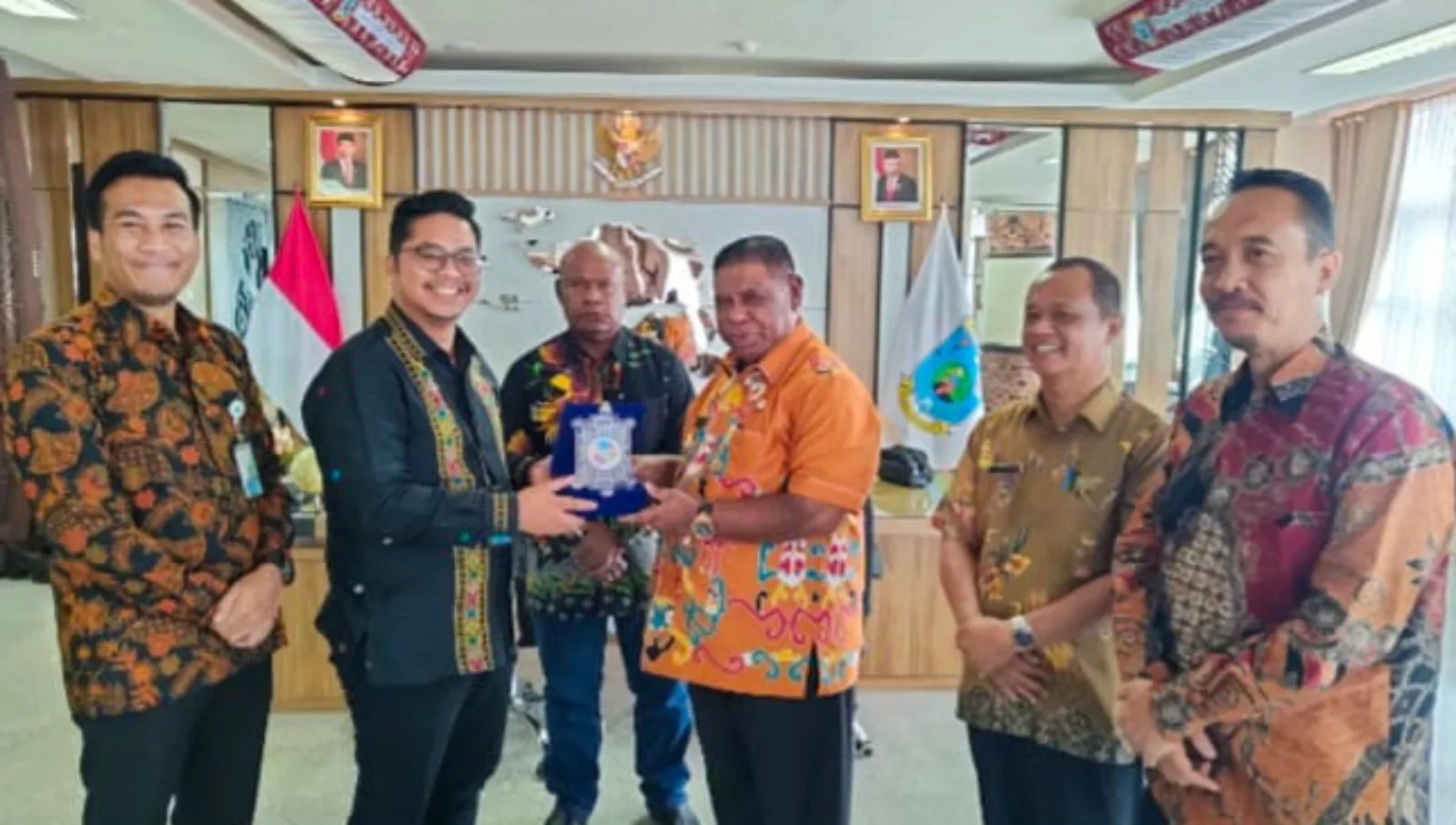 Papua Barat Masuk Nominasi Paritrana Award, Ali Baham Sebut Itu Bukan Tujuan