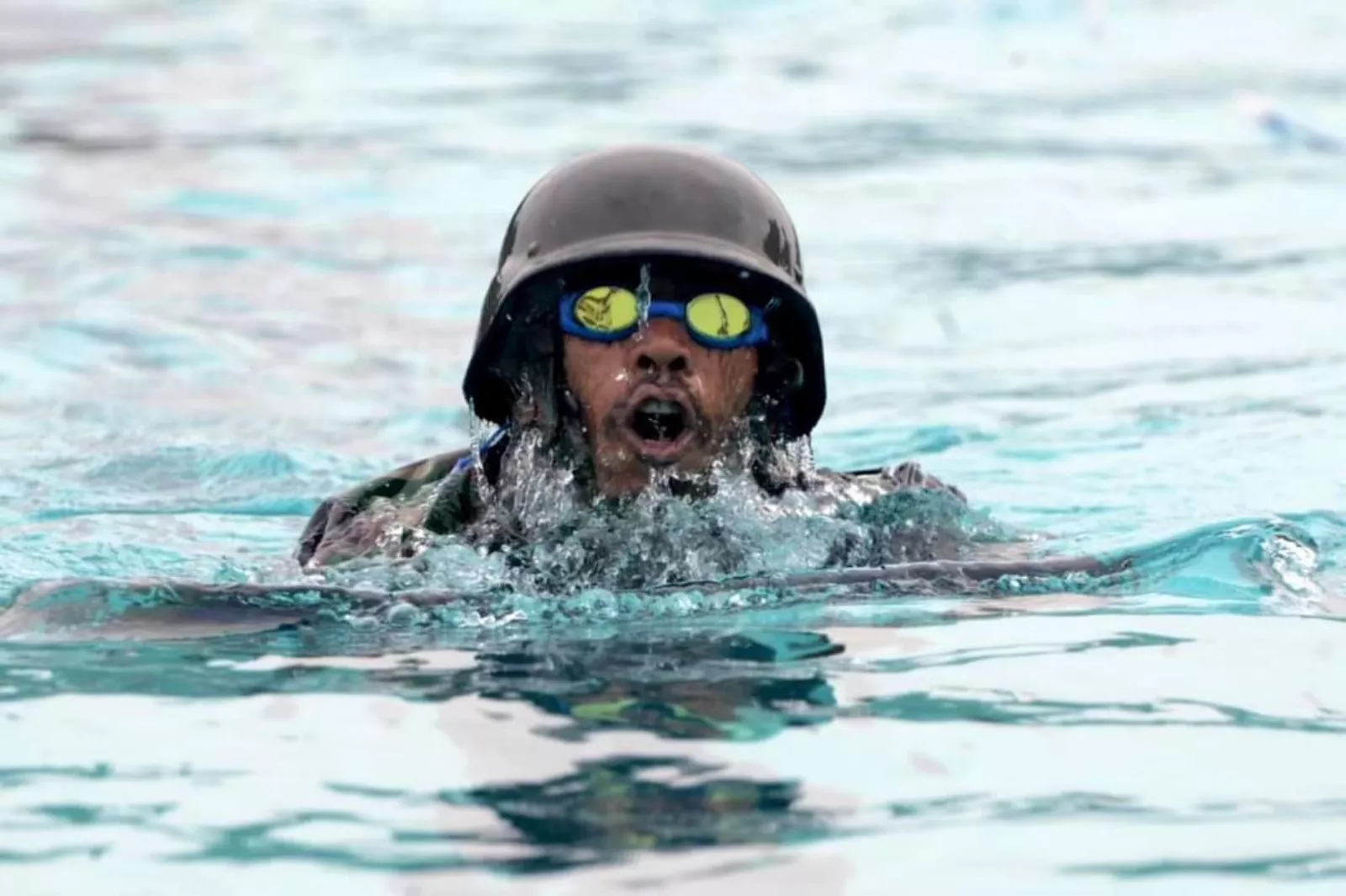Cari Bibit Tangguh, Batalyon Infanteri 3 Marinir Gelar Lomba Renang di Kolam Tirto Sagoro