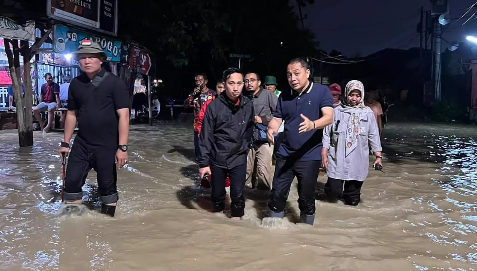 Eri Cahyadi Minta Maaf pada Warga Pakal dan Sambikerep Terkait Banjir di Kawasan Itu