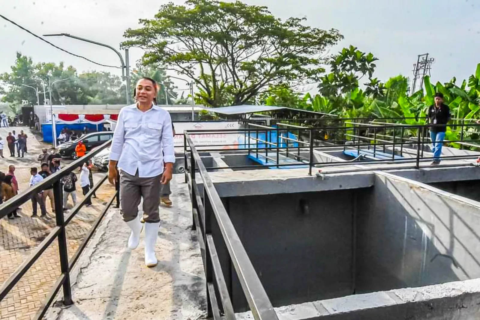 Eri Cahyadi Pindahkan RPH Babi ke Tandes, Pegirian akan Jadi Sentra Wisata Kuliner