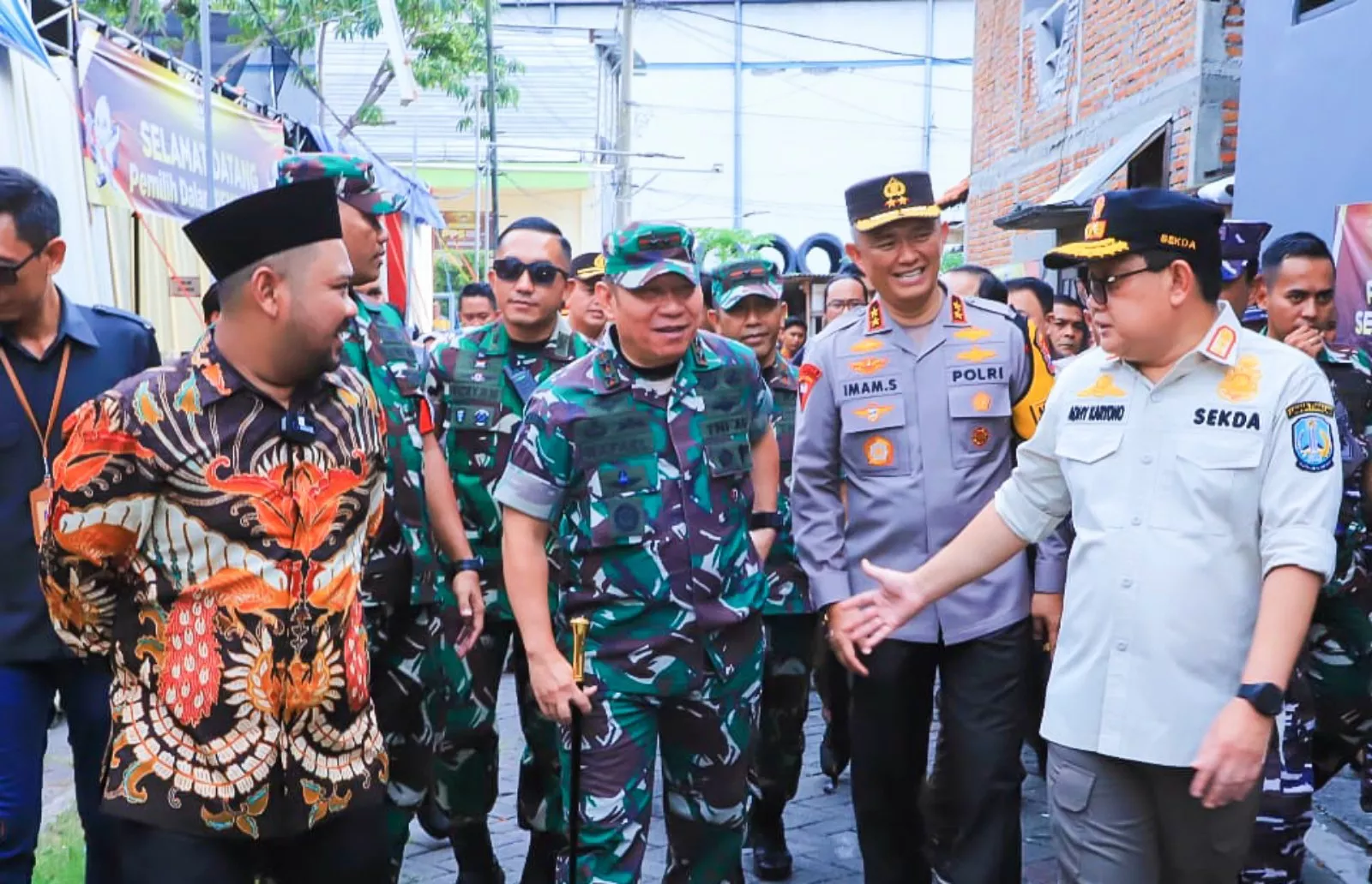 Forkopimda Jatim Tinjau Logistik Pemilu 2024 di Tiga Wilayah, Surabaya, Sidoarjo dan Gresik