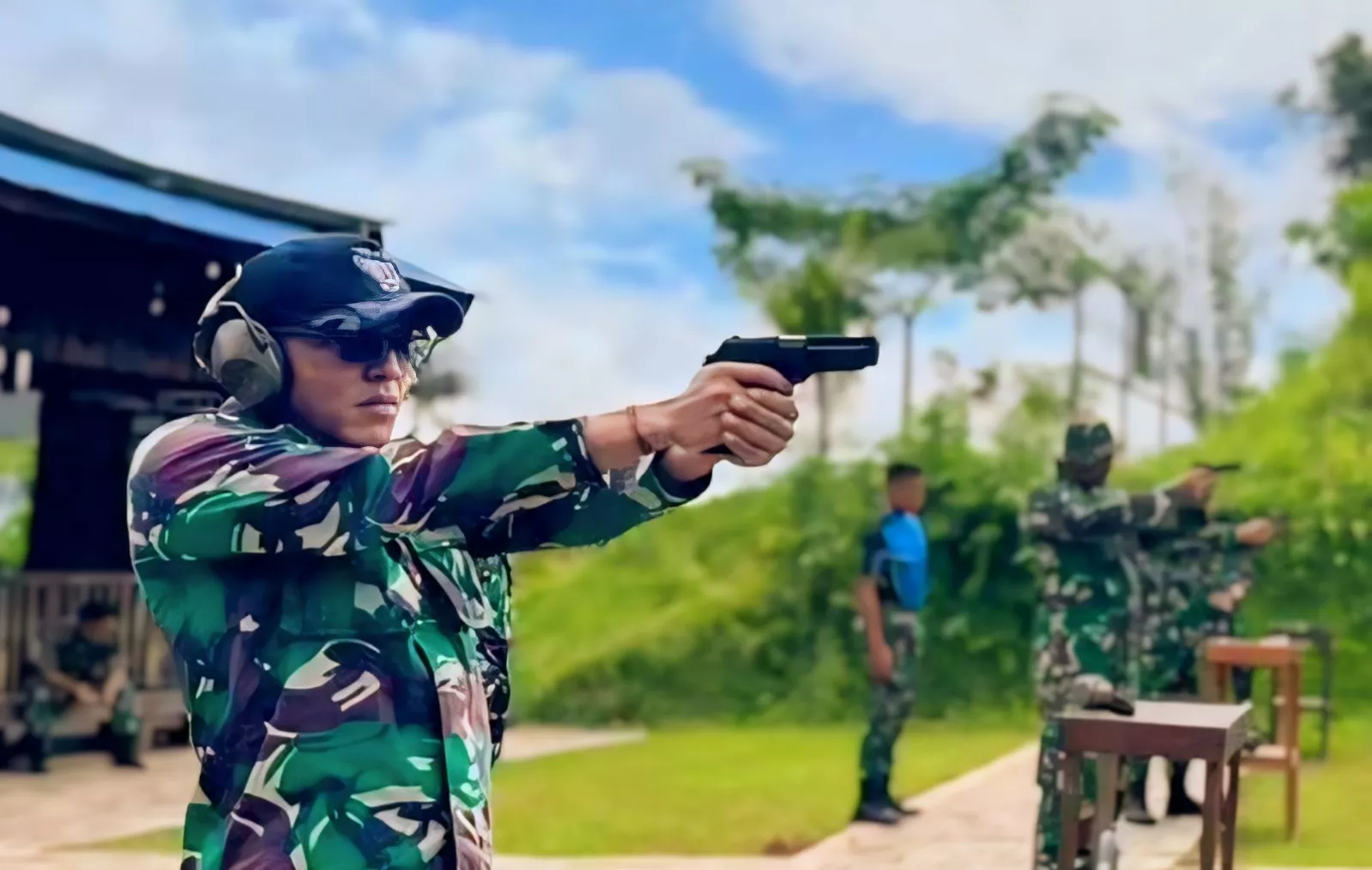 Hadapi Event Tembak Pistol Pangkoarmada III, Kala Hitam Latihan dengan Pistol Pindad