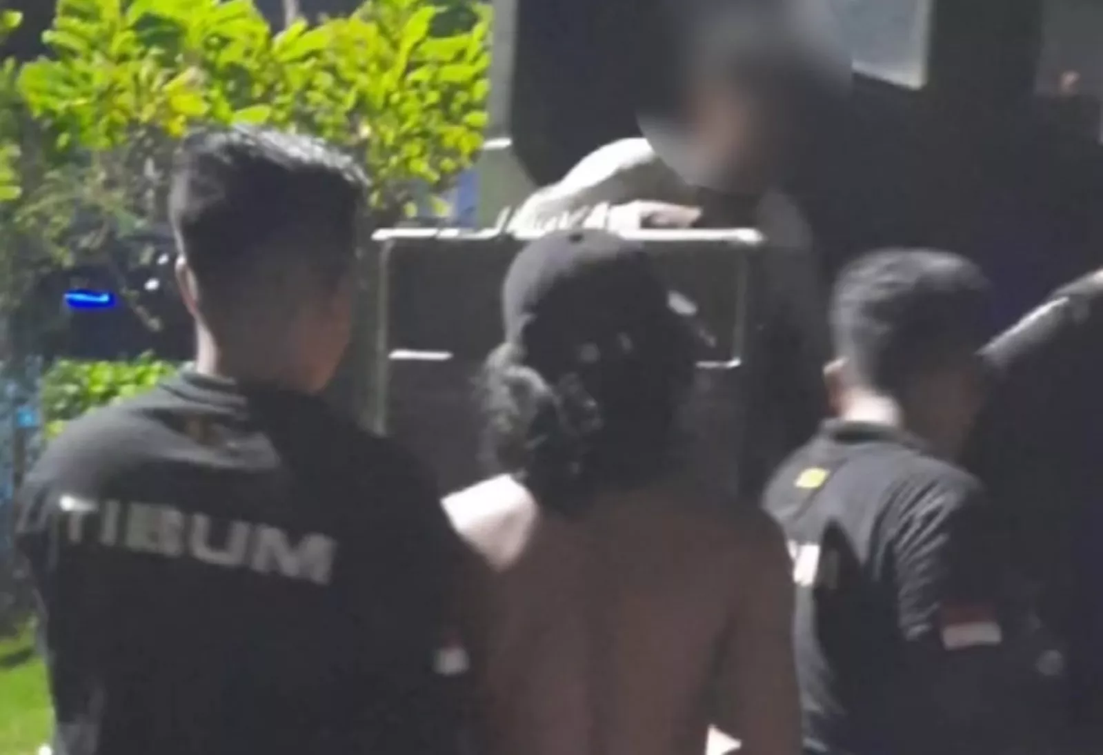 Satpol PP Surabaya Ringkus 9 Cowok dan 1 Cewek Remaja, Pesta Miras di Dukuh Kupang