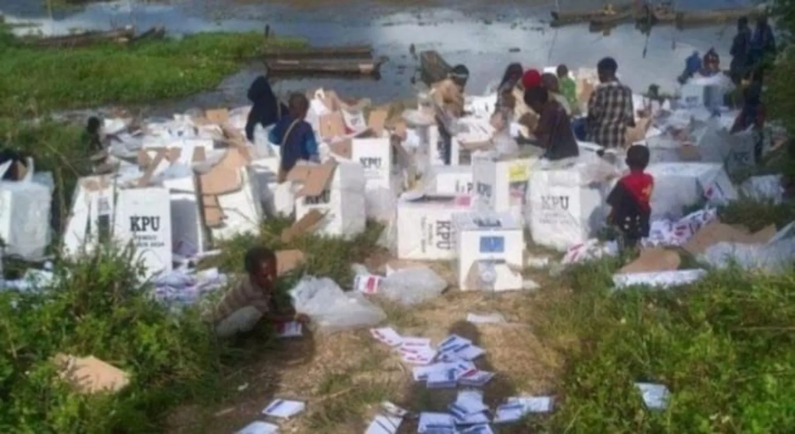 Kotak Suara di Papua Dirusak dan Dibakar Massa, KPU Sebut Ada Provokator
