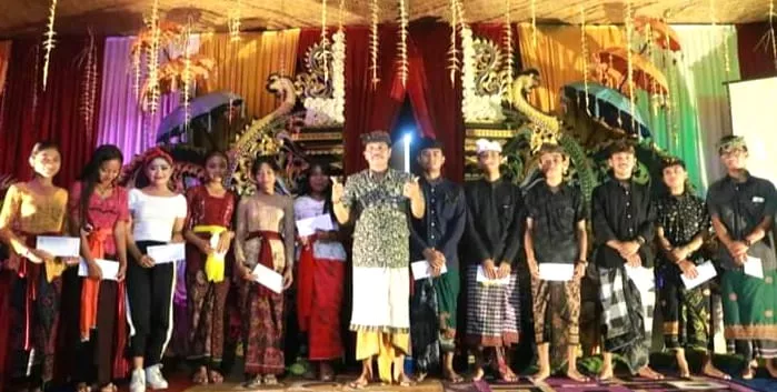 Selama 22 Tahun, LPD Desa Adat Selatnyuhan Kontribusi Nyata Serahkan Dana Pembangunan Rp 104 juta