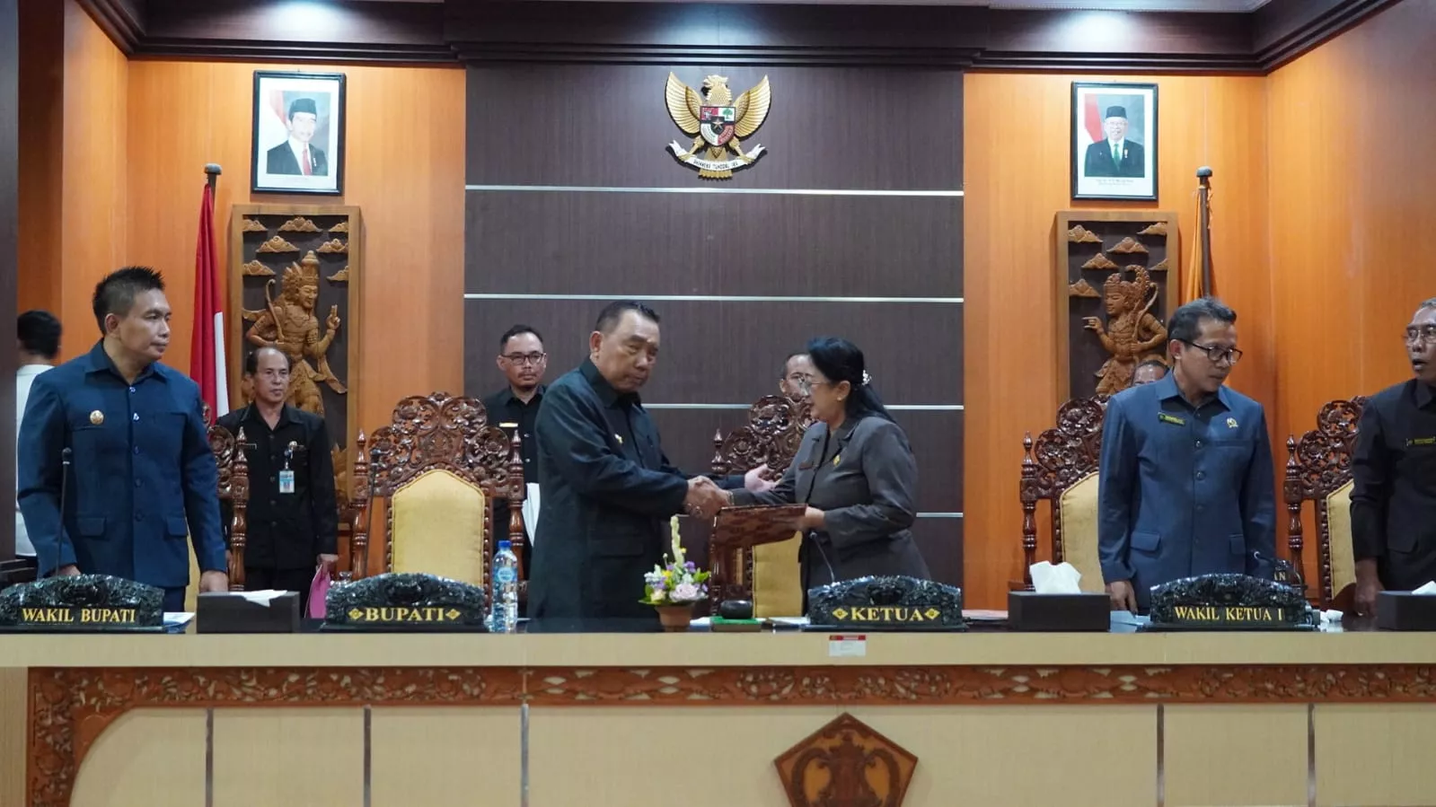 Bupati Jembrana Sampaikan LKPJ Tahun 2023 dan Dua Ranperda
