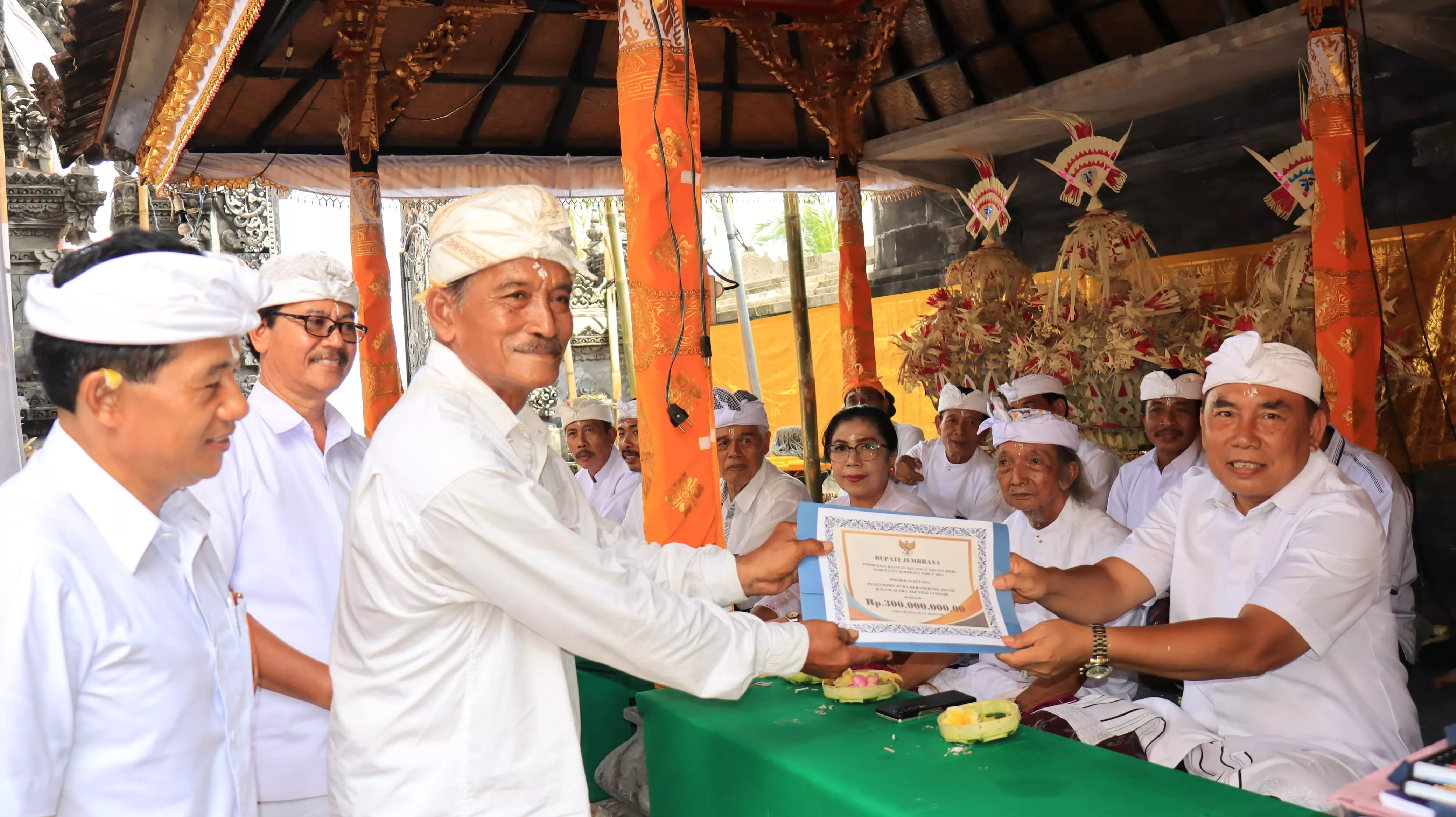 Bupati Tamba Mendem Pedagingan Karya Ngenteg Linggih Pura khayangan Jhagat Luhur Berangbang Agung
