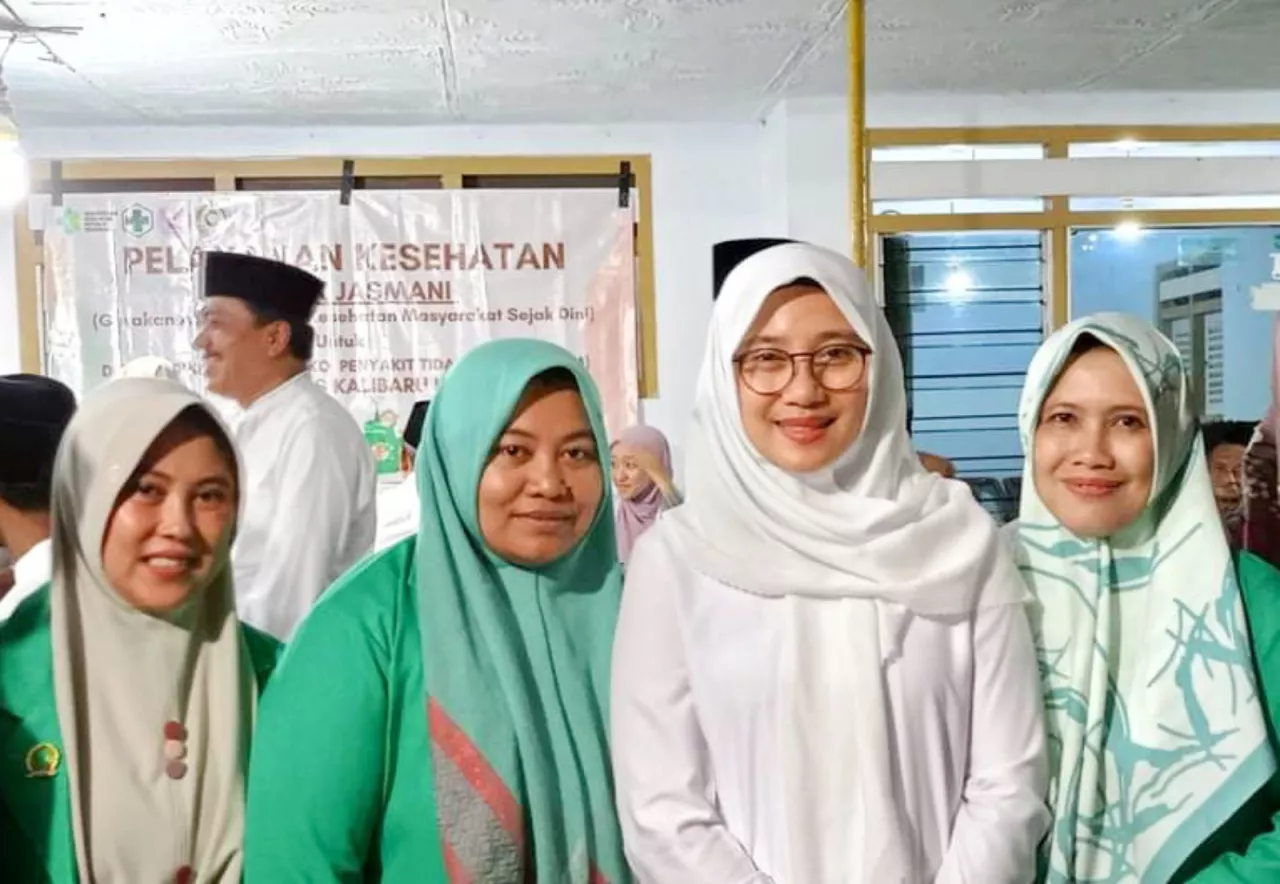 Safari Ramadan Jadi Momen Silaturahmi dan Berbagi Ipuk Fiestiandani dengan Masyarakat