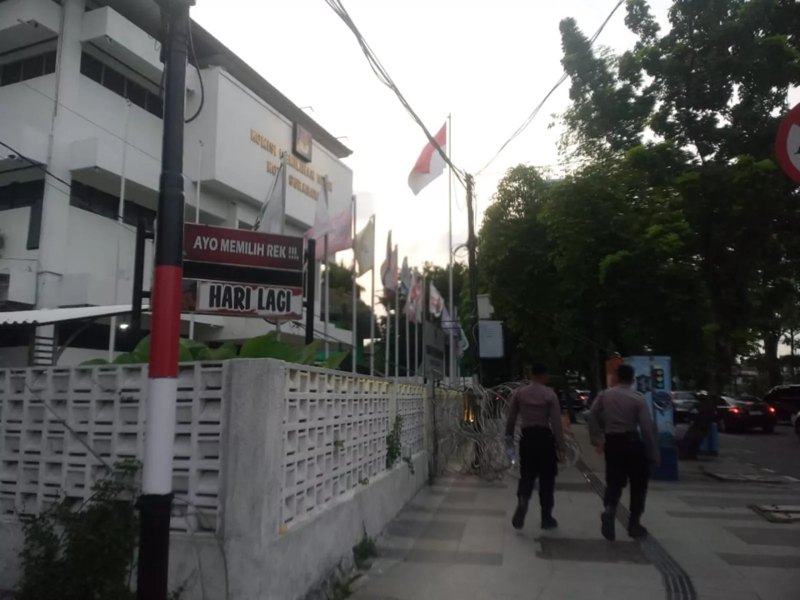 Rekapitulasi Penghitungan Suara KPU Surabaya Hampir Tuntas, Tinggal 3 Kecamatan