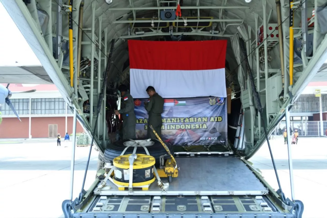 TNI Kembali Kirim Bantuan Logistik untuk Korban Perang di Palestina Melalui Yordania