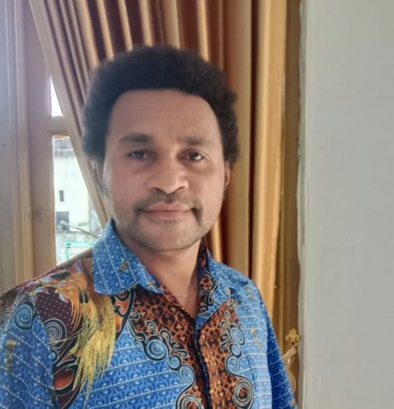 Pendeta Alexsander Maniani Ajak Masyarakat Papua Barat Daya Hormati Hasil Pemilu