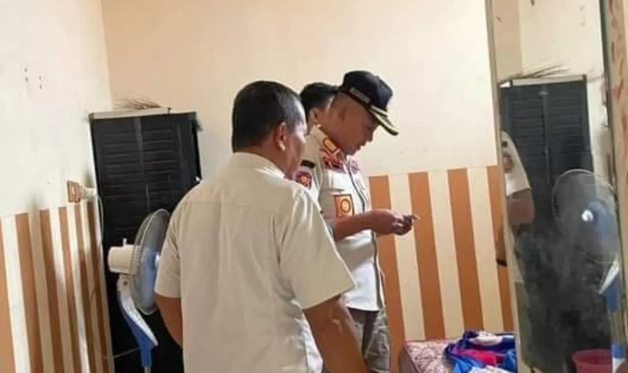 Wanita Korban Banjir Terjaring Razia Satpol PP Kudus Saat Bermesraan di Kamar Kos
