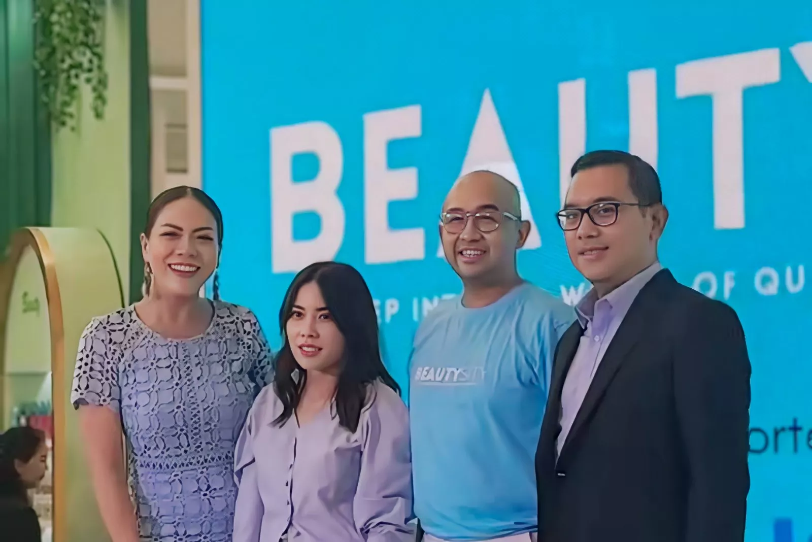 Beauty in Diversity di City Hall PIM 3, Ada Chelsea Islan, Paula Verhoeven dan Maxime Bouttier